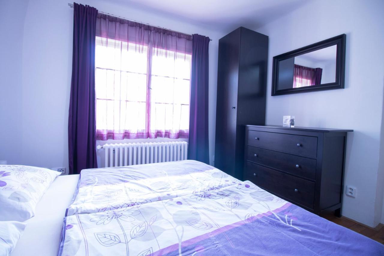 Apartments Old Town Square 27 Praga Zewnętrze zdjęcie